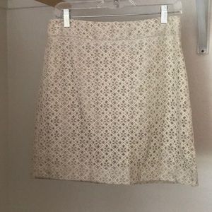 Cream lace Loft skirt